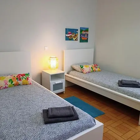 Centro, Ideal Familias, Profesores Y Teletrabajo *
